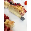 Low carb cheesecake cake with red fruit
