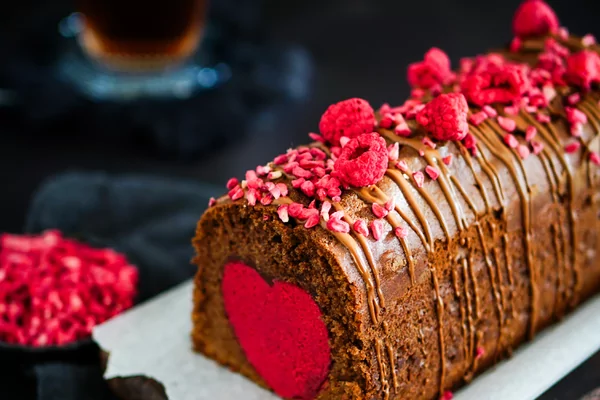 Low carb Valentine cake