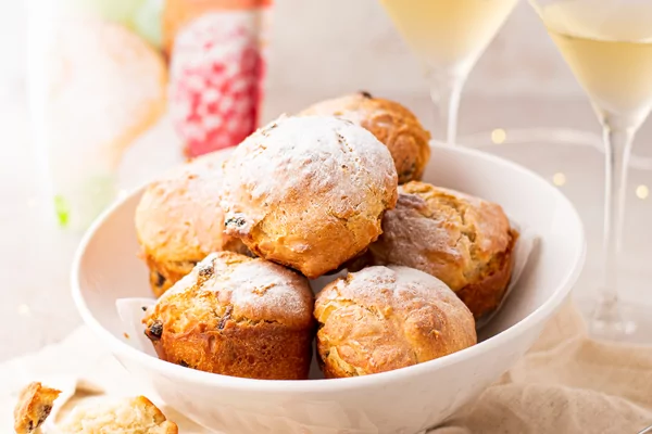 Suikervrije oliebollen uit de oven