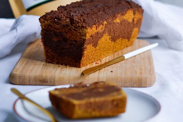 Sugarfree marble pumpkin cake