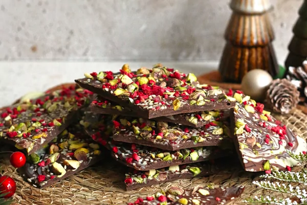 Feestelijke suikervrije chocolade brokken